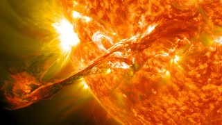 Magnificent_CME_Erupts_on_the_Sun_-_August_31 (Copy)